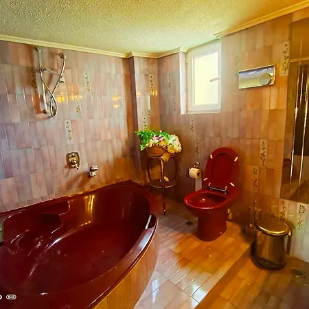 爱心小屋 温馨如家 Apartment